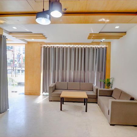 Fabhotel Premium Kashi Varanasi Exterior photo