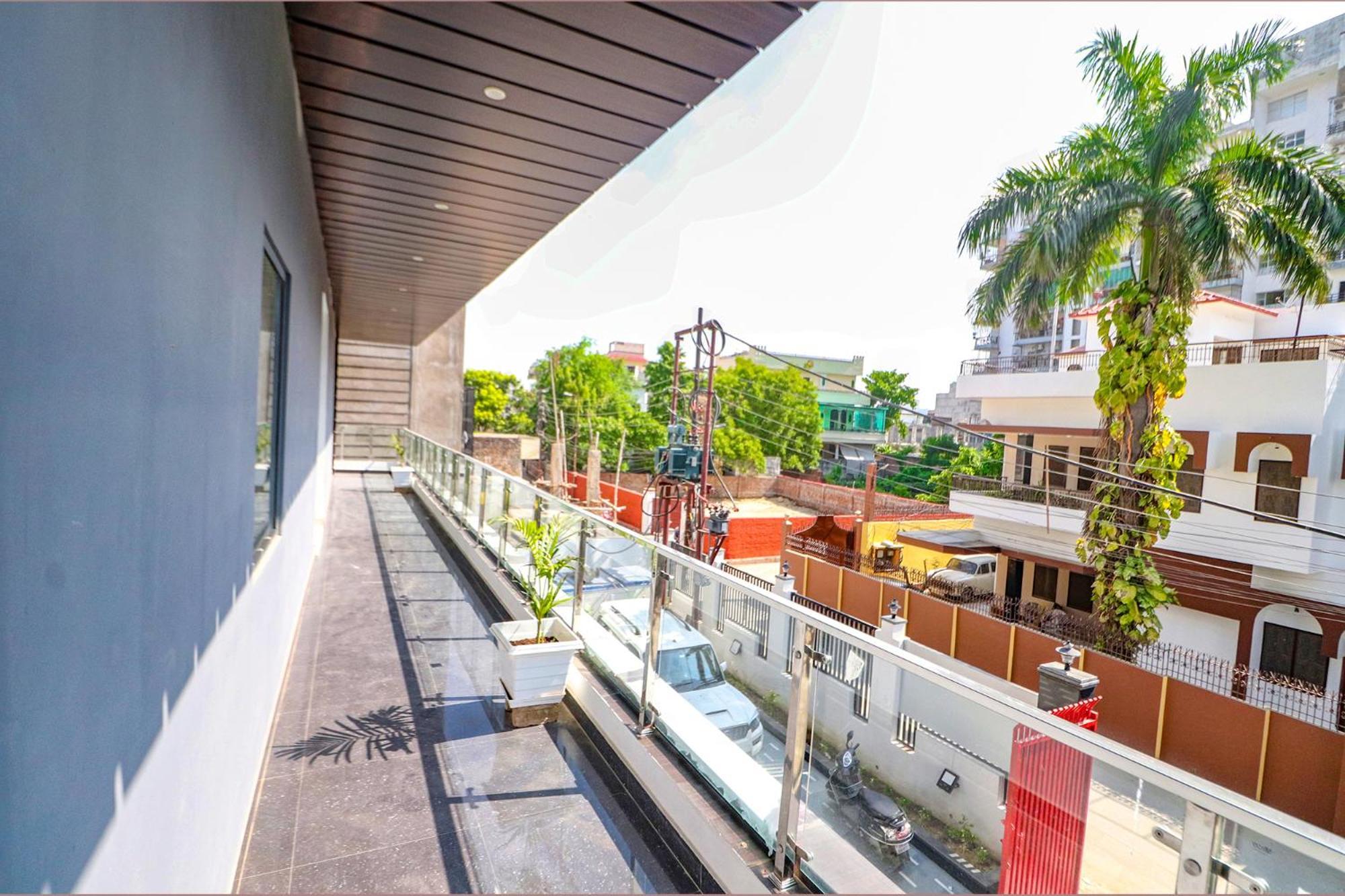 Fabhotel Premium Kashi Varanasi Exterior photo