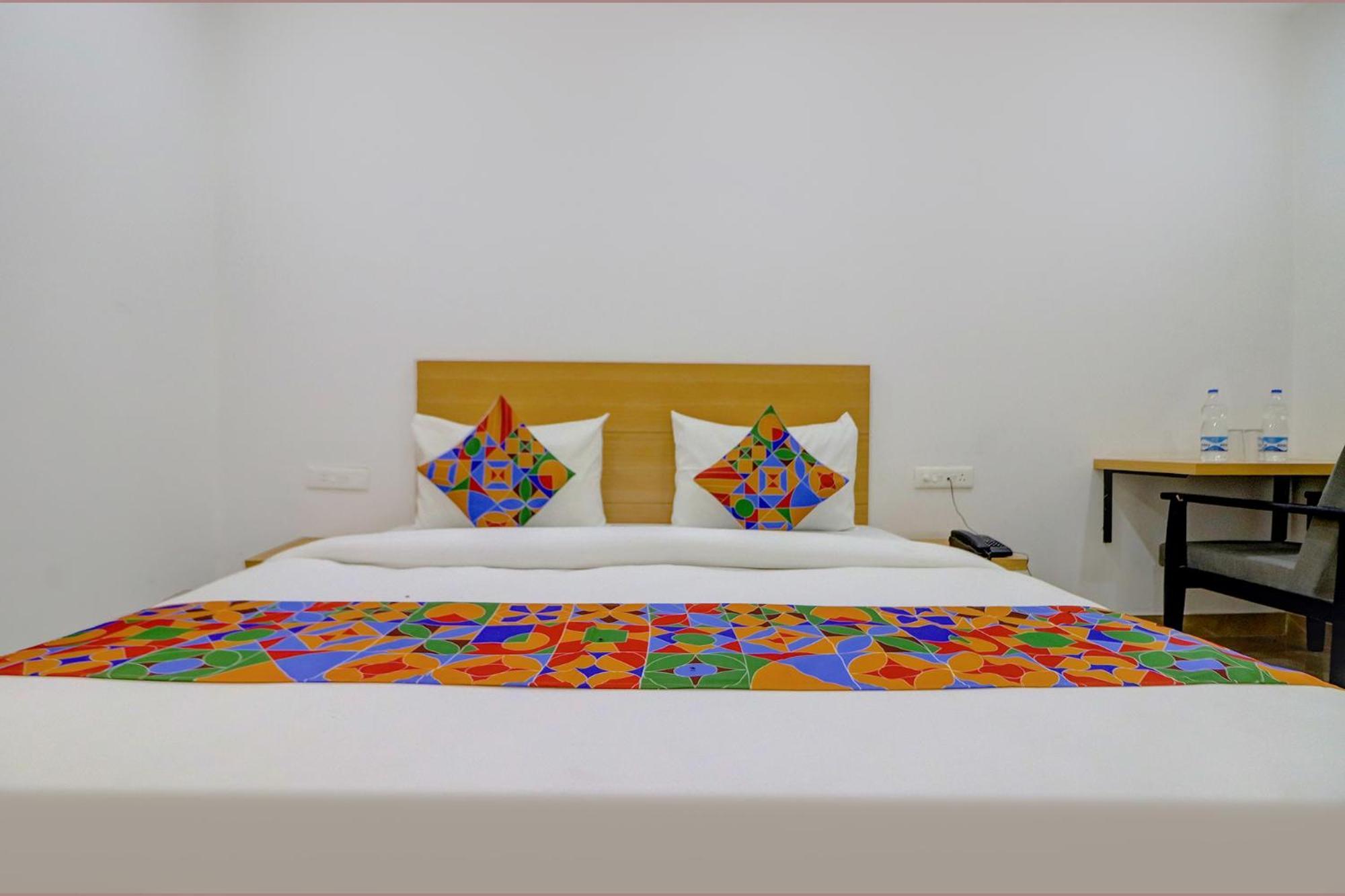 Fabhotel Premium Kashi Varanasi Exterior photo